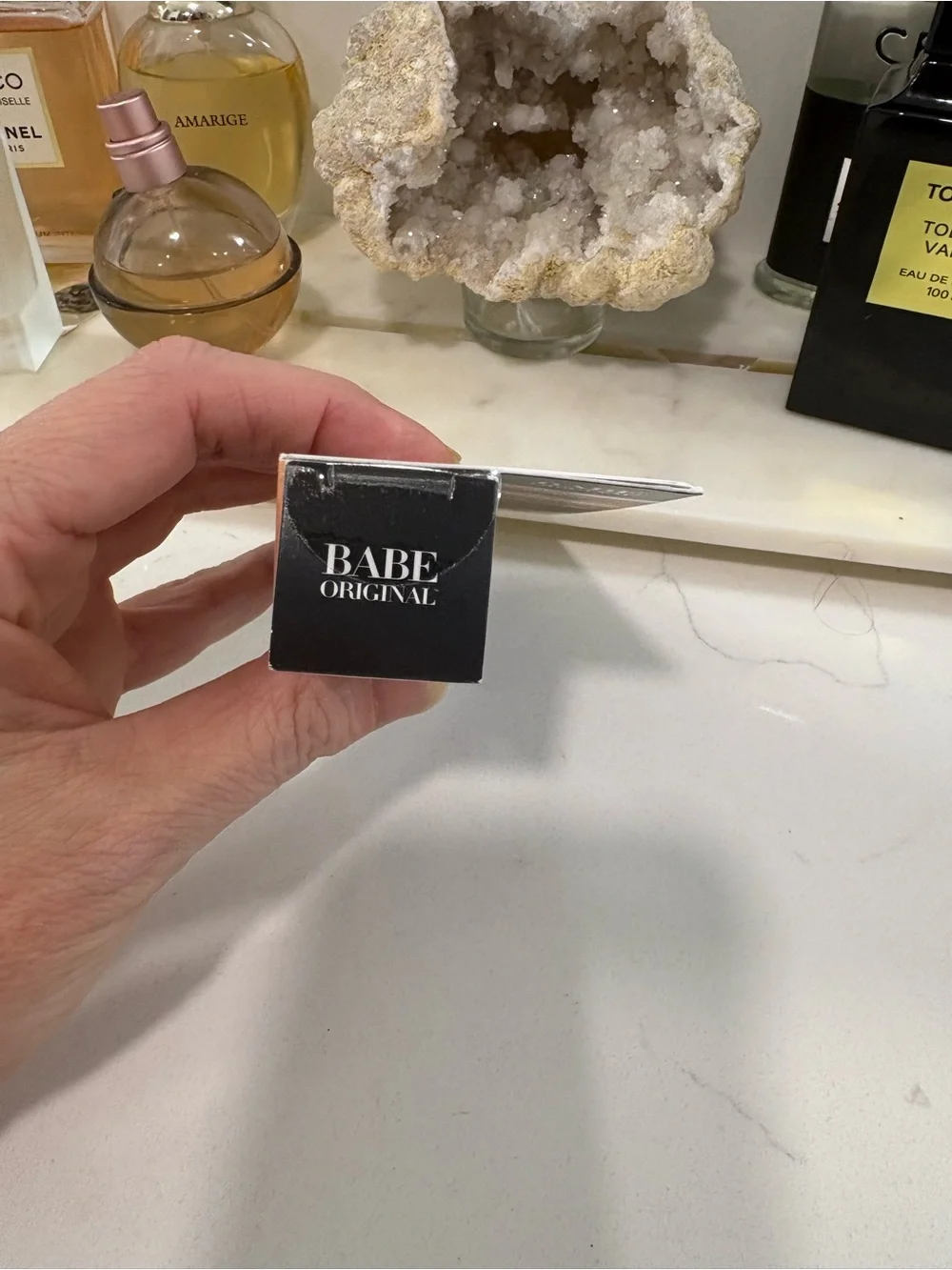 Babe Intensifying Lash Primer — White
